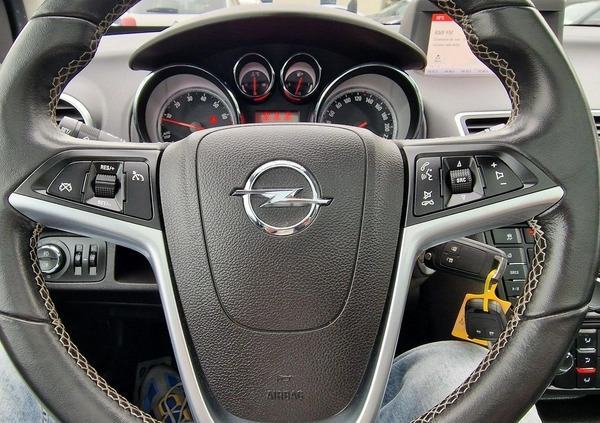 Opel Meriva cena 37900 przebieg: 137000, rok produkcji 2016 z Bytom Odrzański małe 704